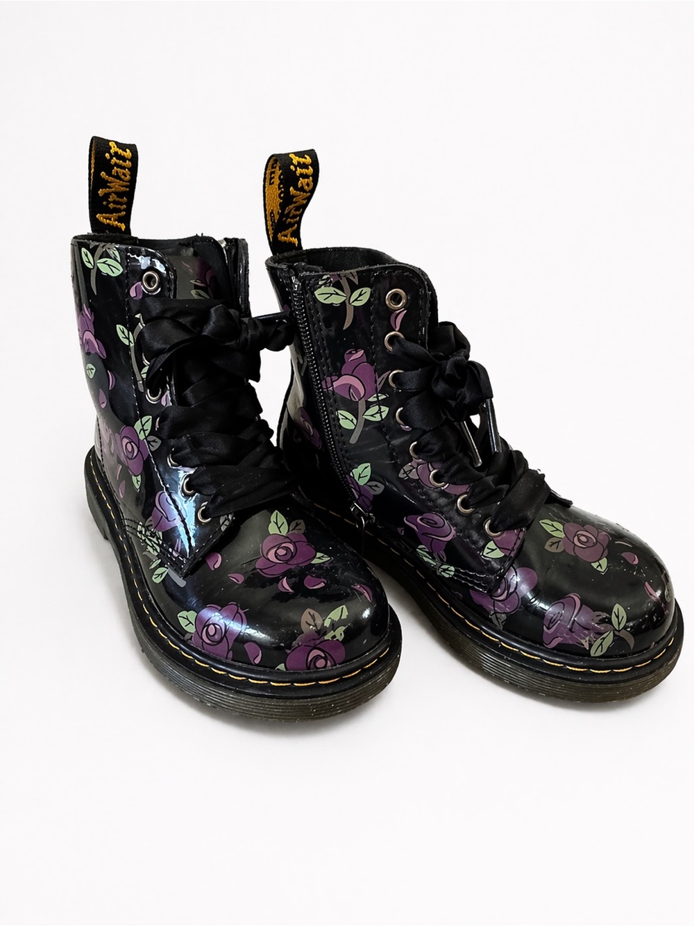Dr. Martens Kids Black Rose Print Lace-Up Boots